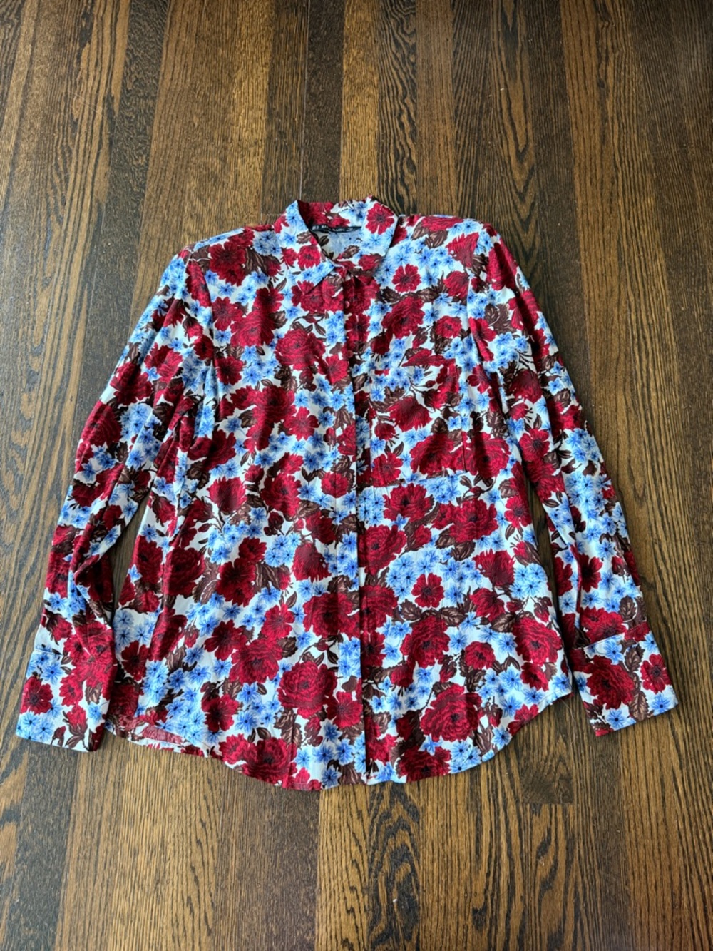 Zara Red, Blue and Brown Floral Button-Up Blouse xs